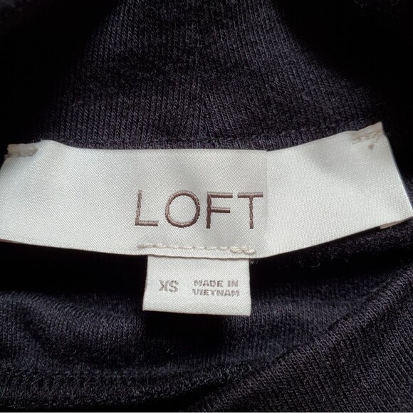 Loft Mockneck Top Size XS - Picture 3 of 4